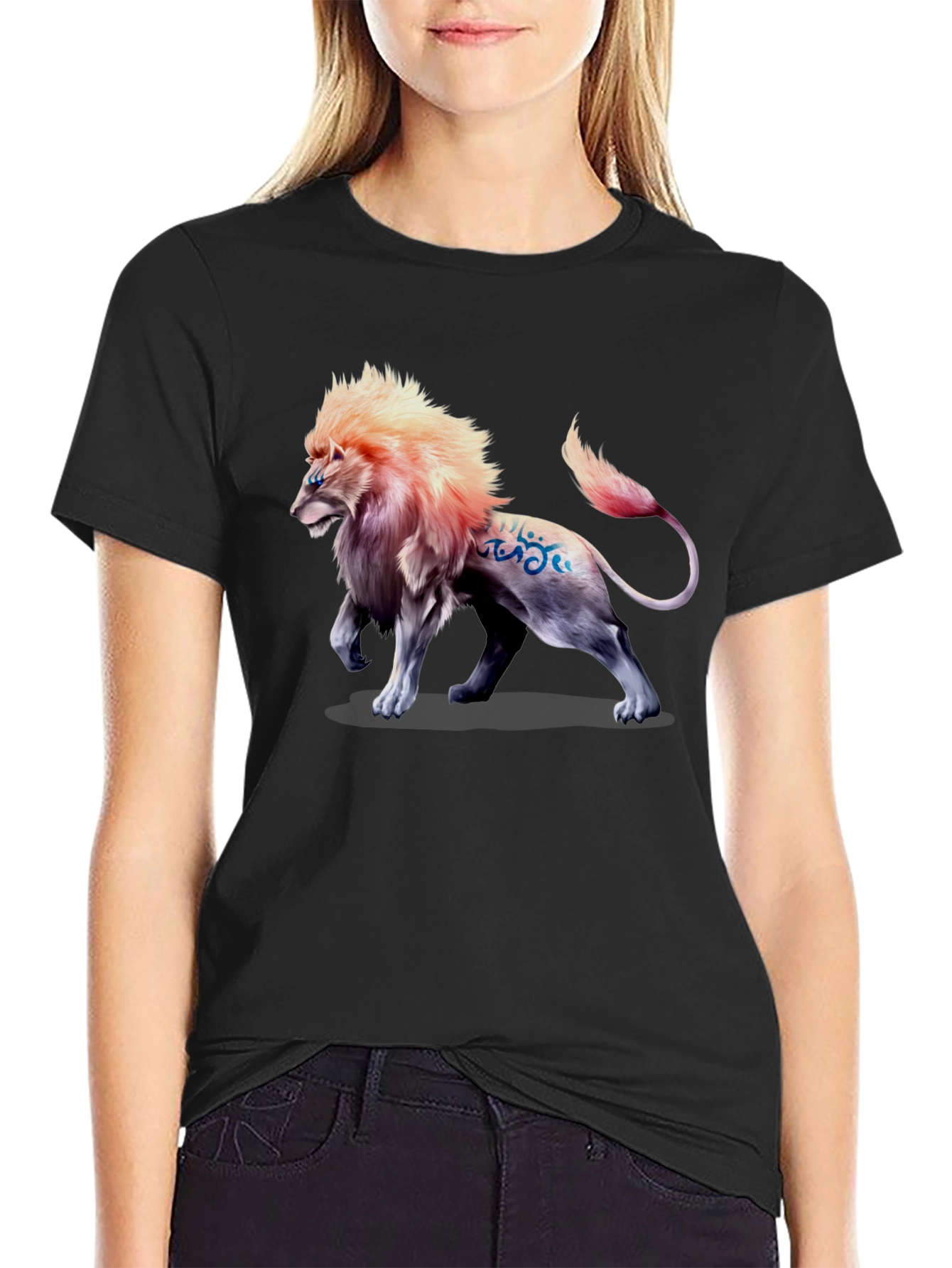 Lion Graphic Print T-Shirt - Bold Style