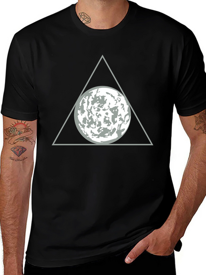 Triangle Moon Graphic T-Shirt - Modern Design